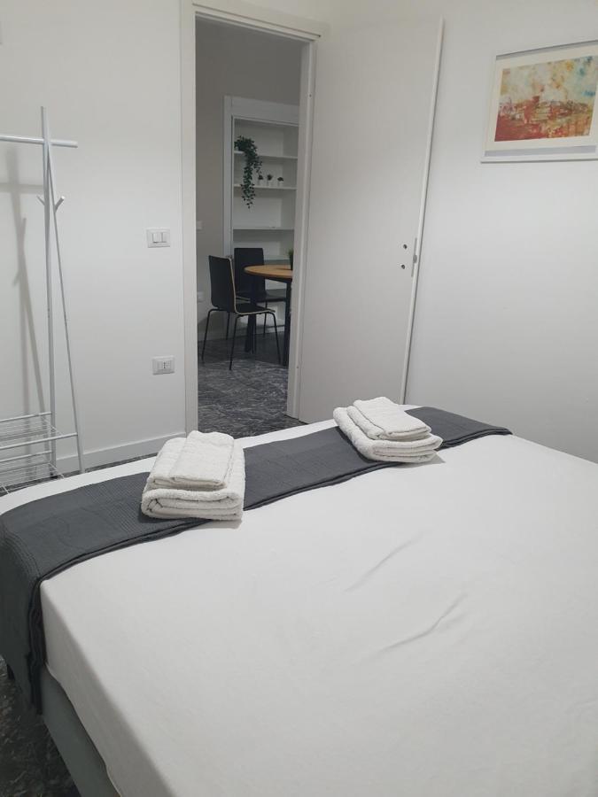 Living Room Orlando Corigliano Calabro Εξωτερικό φωτογραφία